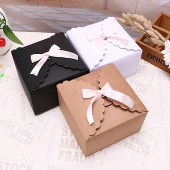 

Box Kue Kering Paper Box Paper Bag Box Kotak Box Kado Box Souvenir