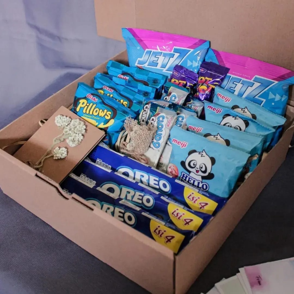 

Buah Tangan Gift Box || Snack Box Seri Blue