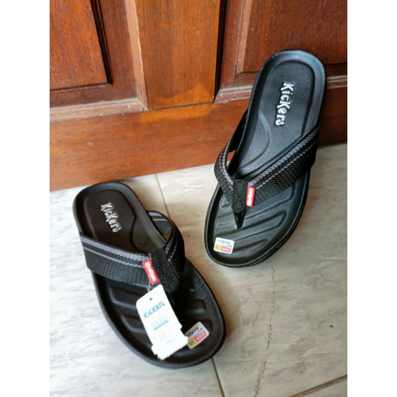 sandal jepit Kickers nyaman dipakai harga murah