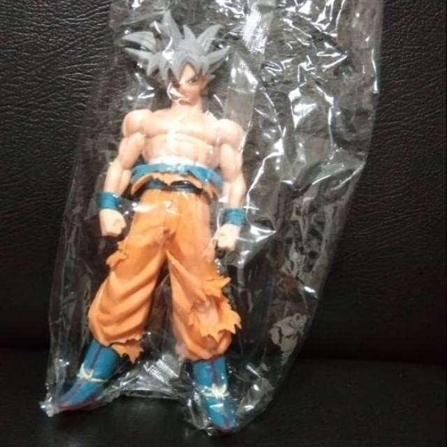 DB Figure Goku UI Kws