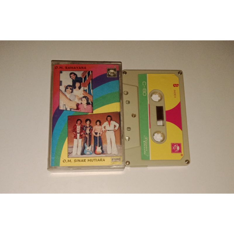 KASET PITA O.M RAMAYANA dan O.M SINAR MUTIARA Pimp Fauzi Voc Ida Laila