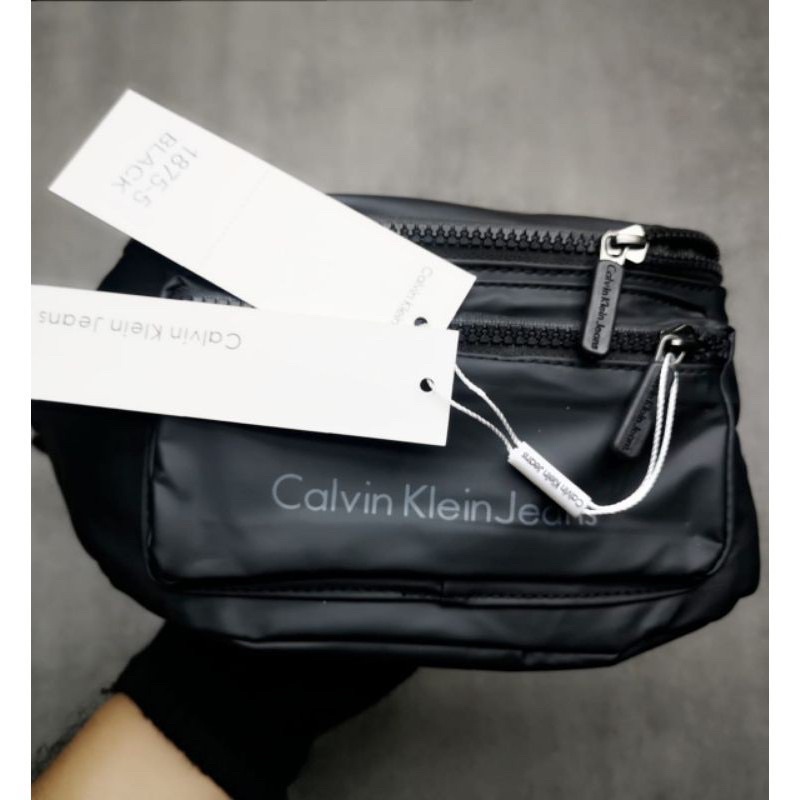 Waist Bag Calvin Klien With Port USB pria/wanita