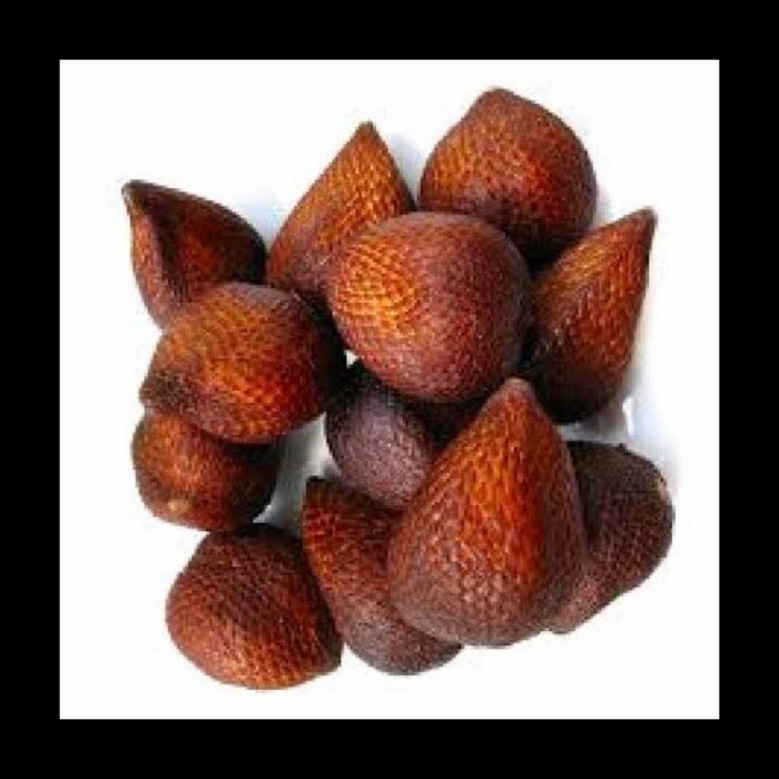 

Buah Salak Pondoh - 1 kg