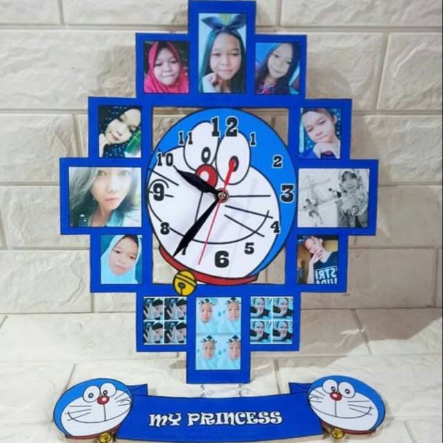 JAM DINDING KAYU VINTAGE FRAME FOTO KARAKTER DORAEMON / JAM FOTO / JAM DINDING CUSTOM. HARGA MURAHH
