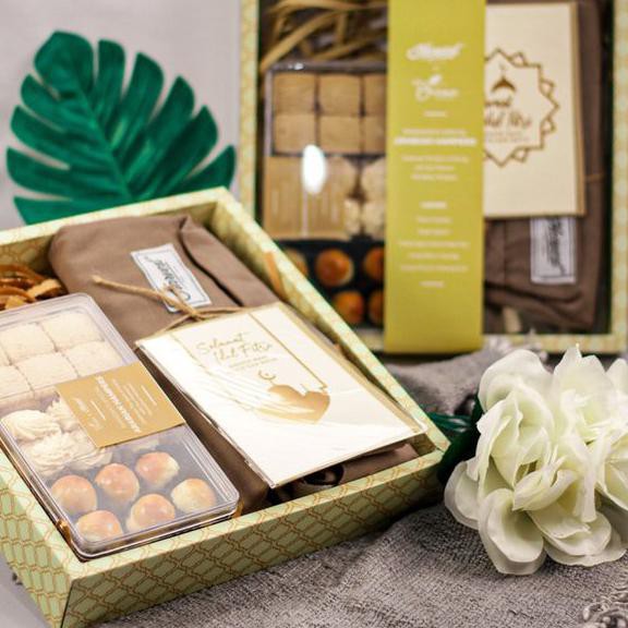 

Arabian Hampers - Parcel Kue Kering Lebaran Premium - Parsel Idul Fitr Indhfebria