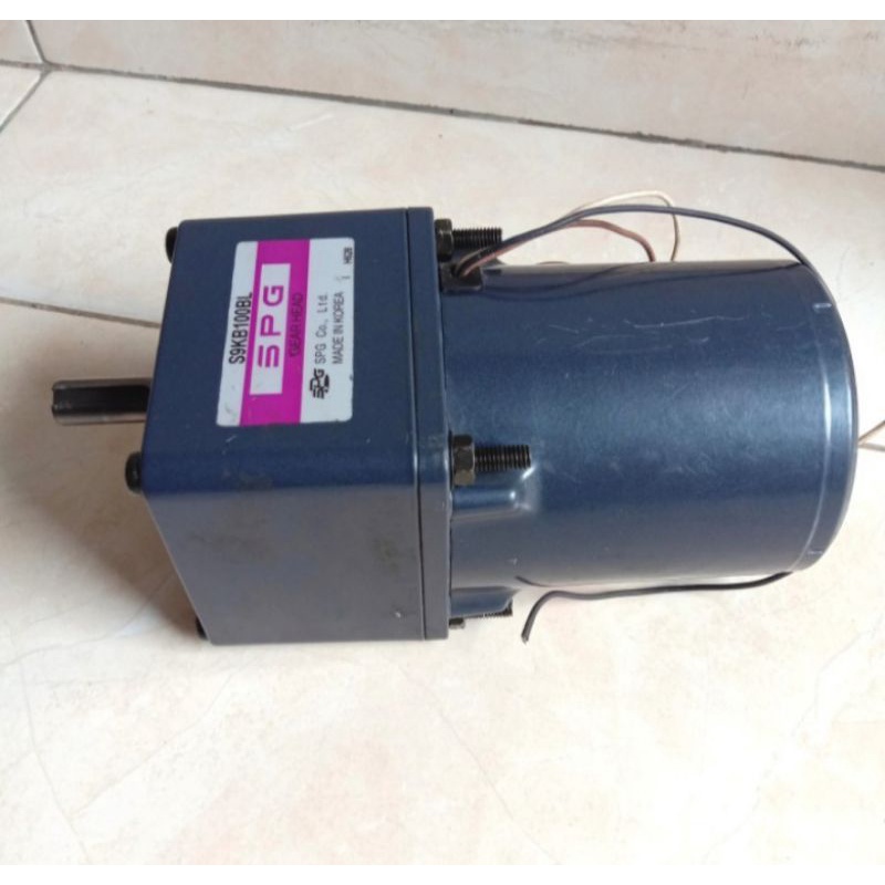 Ac Motor Gearbox 220V 40W Ratio 1 : 100 SPG Induction Motor