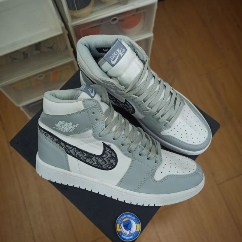 Jordan 1 High x Dior