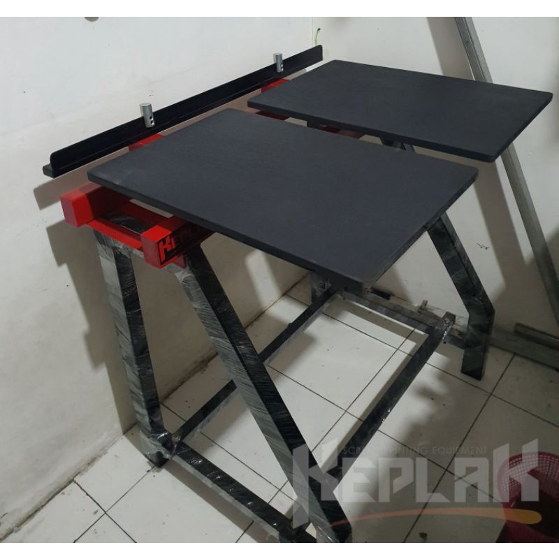 

Meja Rel 2 palet