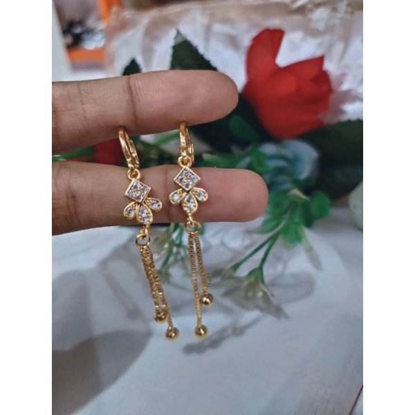 cincin wanita dewasa cantik warna emas