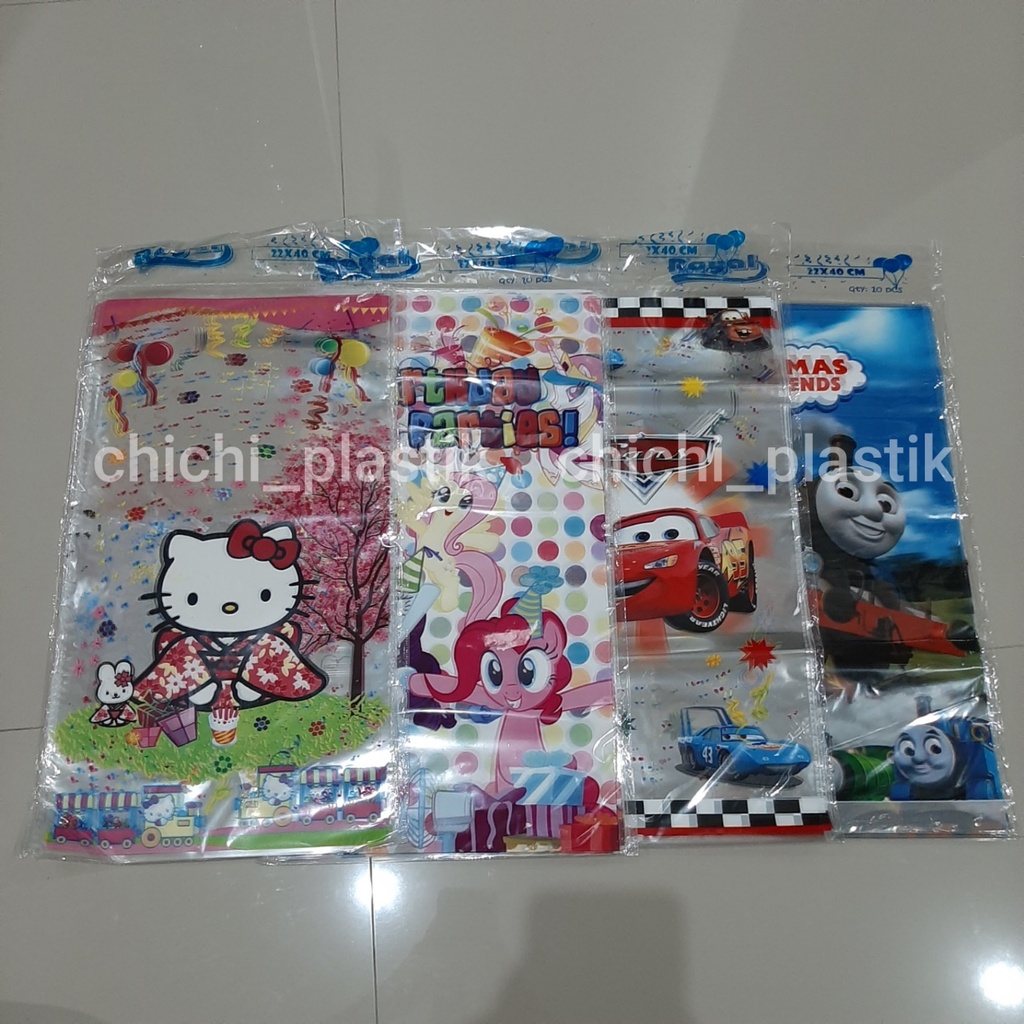 Plastik ulang tahun karakter besar tebal 22x40