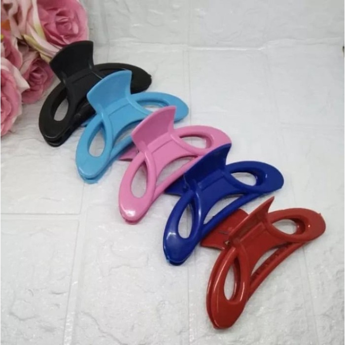 JEPIT PISANG TANGGUNG 7,5 CM SATUAN