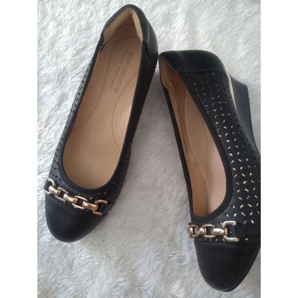 SEPATU WANITA WEDGES DR.KONG AUTH ADA NOSER PRELOVED