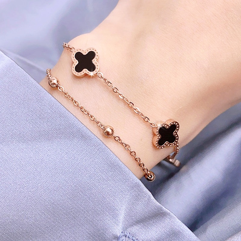 GELANG TITANIUM WANITA ANTI KARAT 18K EMAS Semanggi, Cinta, Cina FU Liontin Bangle Couple Pasangan Sahabat Bracelet