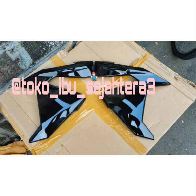 body kanan kiri Vario 125 LED