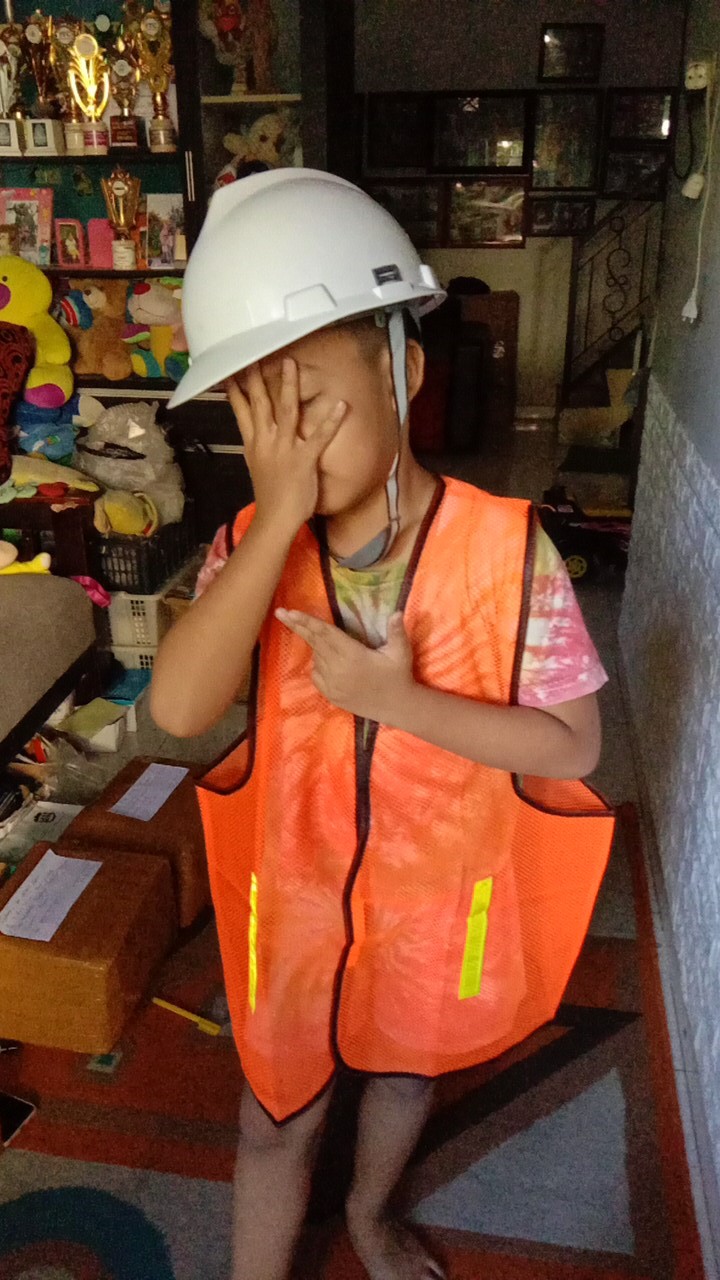 Helm Proyek Helm Safety Aaa