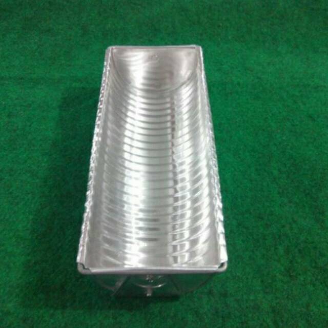 Cetakan  puding semangka kue roti tawar torpedo 1/2 lingkar