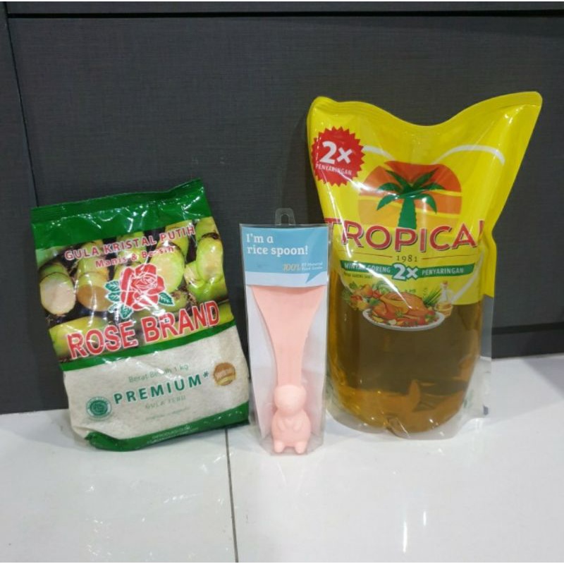 

Paket Hemat Minyak Tropical 2L + Gula Rose Brand 1Kg + Rice Spon