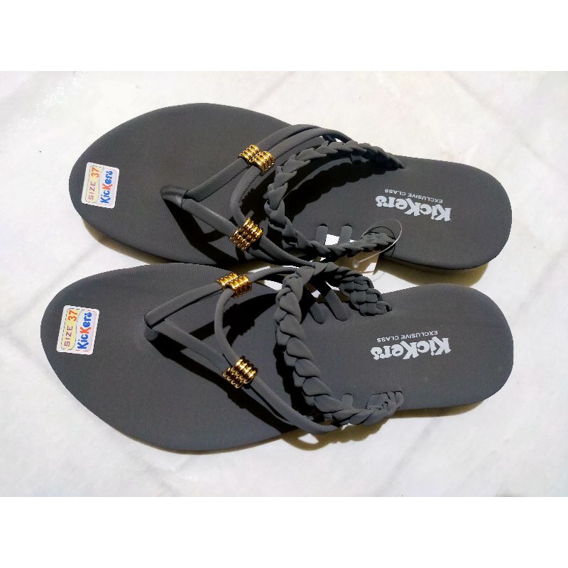 sandal kickers wanita japit kepang