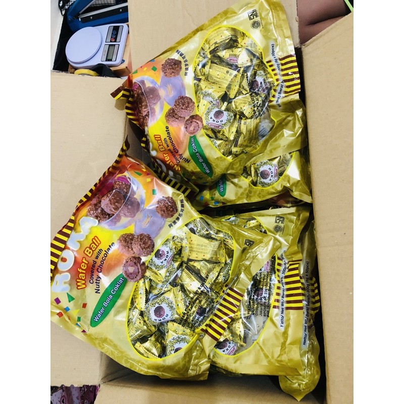 

Roka coklat ball isi 50 pcs