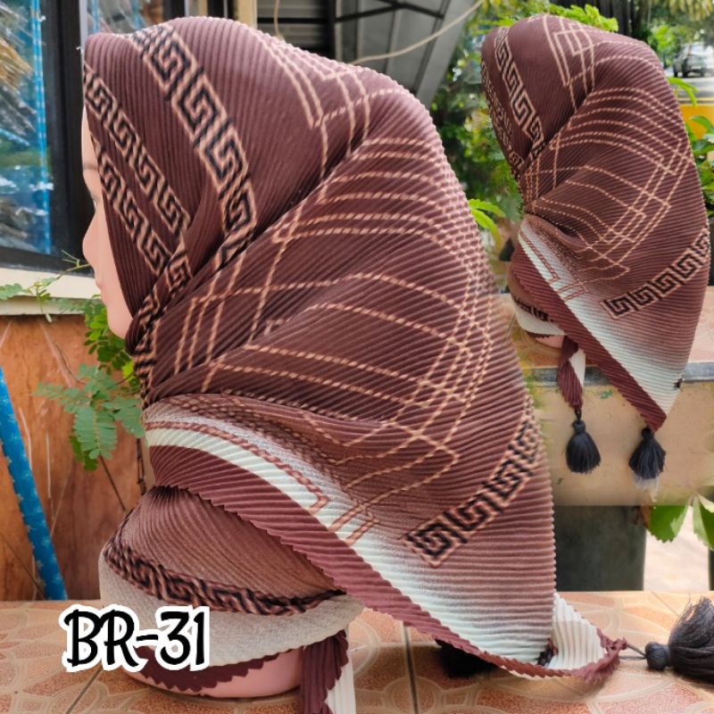 SEGIEMPAT PLISKET MOTIF JAMBUL BRANDED / JILBAB SEGIEMPAT PLISKET / SEGIEMPAT PLISKET / SEGIEMPAT VOAL / JILBAB JAMBUL-BR-31