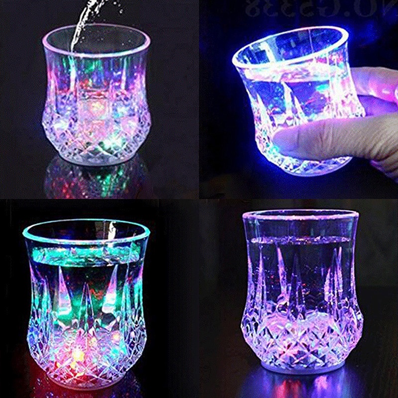 Gelas Wine / Bir Otomatis Dengan Lampu LED Aneka Warna