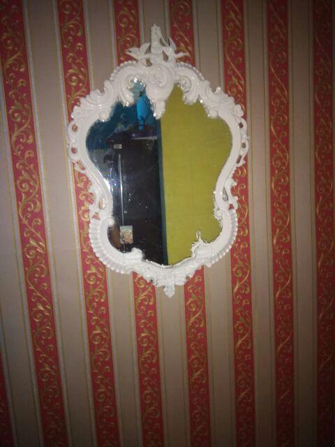 Wallpaper Dinding Garis Stripe Batik Klasik Berkualitas