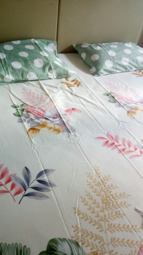 Kintakun Tinggi 30 Cm Sprei 180x200 / 160x200 Spongebob Aurelia Kenzo Hawaian Abel - 180 160 Sp T30