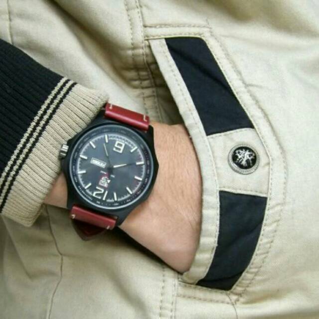 Jam tangan pria/ jam luminox