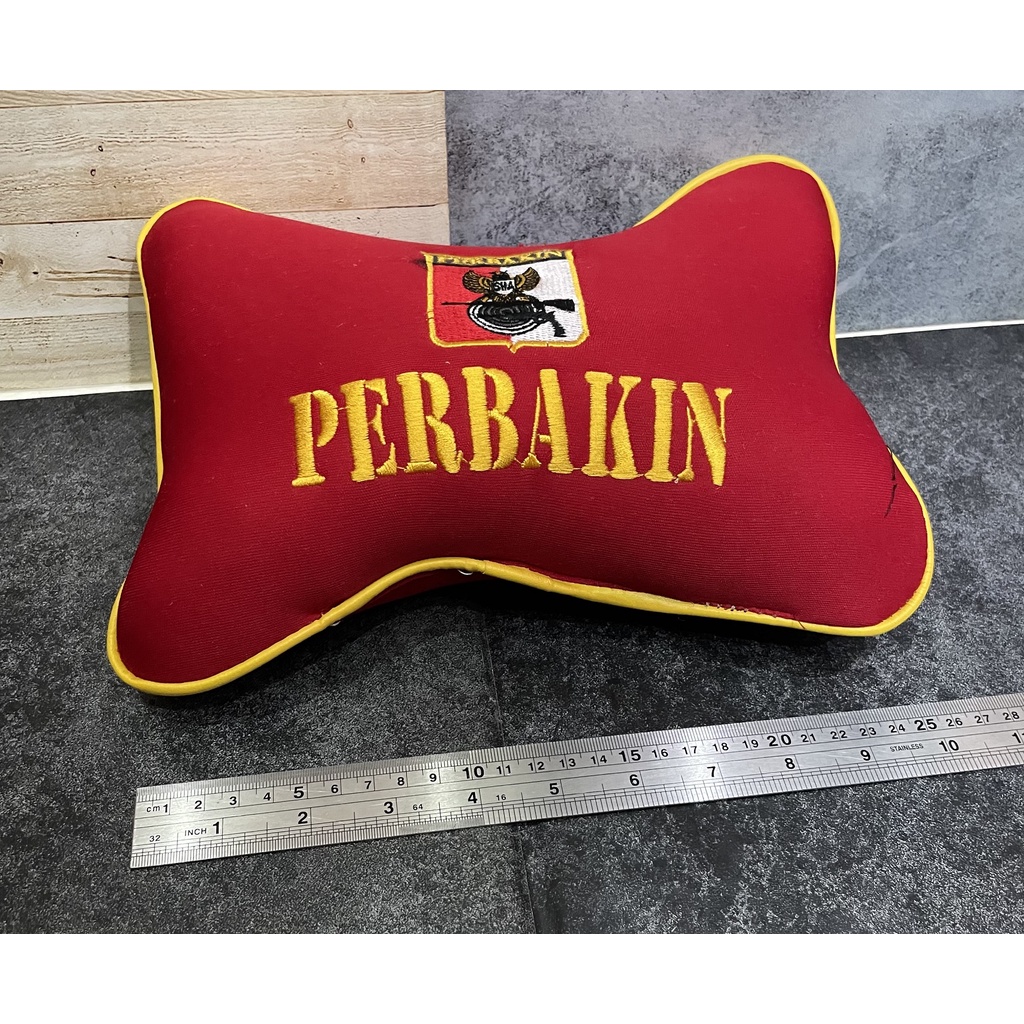 Bantal Mobil Perbakin  Merah - Bantal Mobil - Bantal Kepala Perbakin