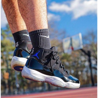 jordan 11 space jam size 10