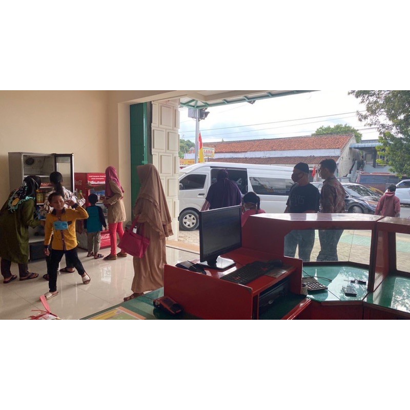 

Official Store Getuk goreng ASLI Haji Tohirin Sokaraja