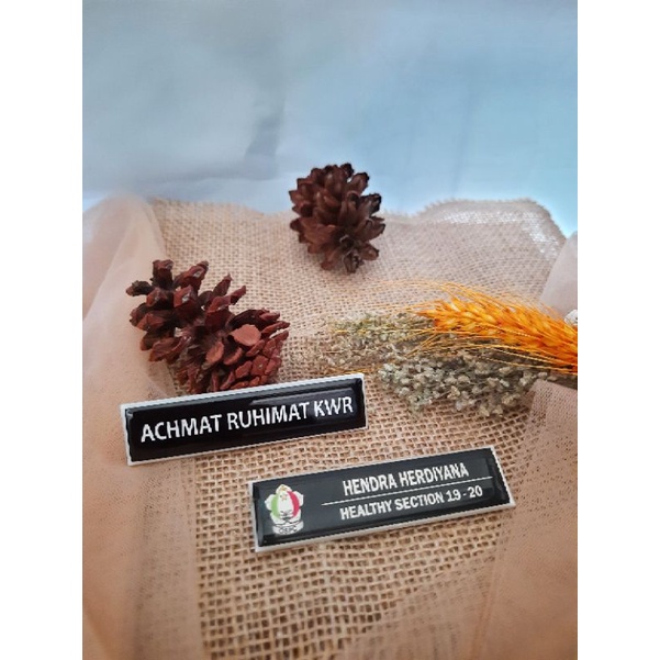 

Name Tag Akrilik