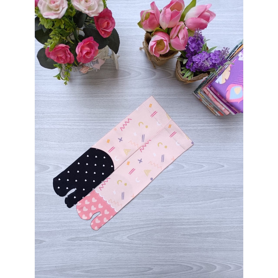 KAOS KAKI PRINTING MUSLIMAH DEWASA VERSI TELAPAK HITAM / KAOS KAKI JEMPOL PRINTING KAOS KAKI MUSLIMAH MOTIF-3