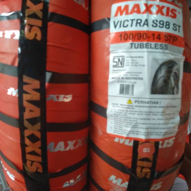 Ban tubles belakng yamaha Lexy merk maxxis UK.100/90.14 free pentil