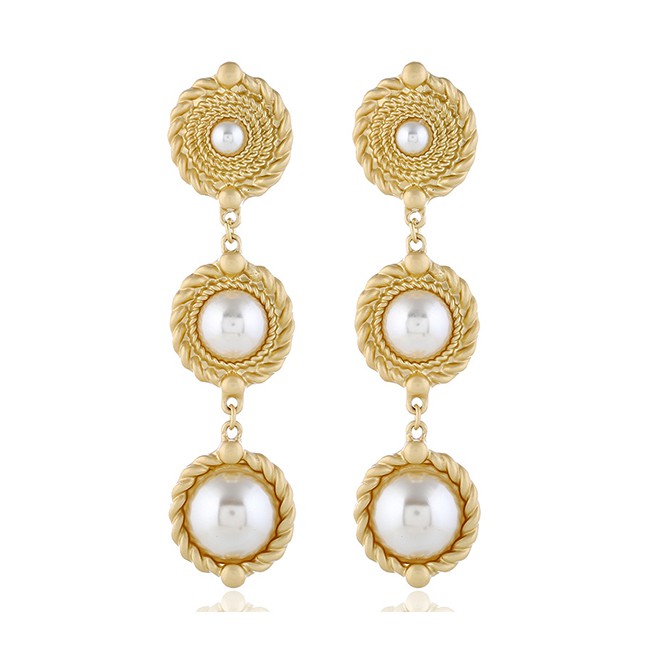 LRC Anting Tusuk Fashion Gold Pearl Earrings F40635