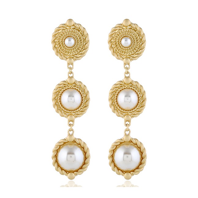 LRC Anting Tusuk Fashion Gold Pearl Earrings F40635