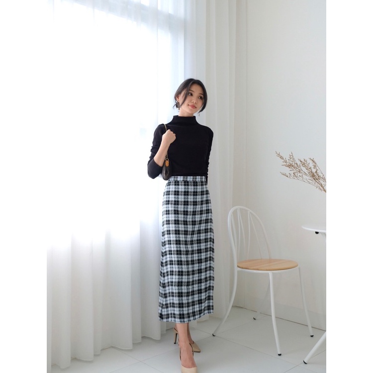 Kadaka B-0140 Skirt Tweed Midi Tartan Kotak-kotak Korea