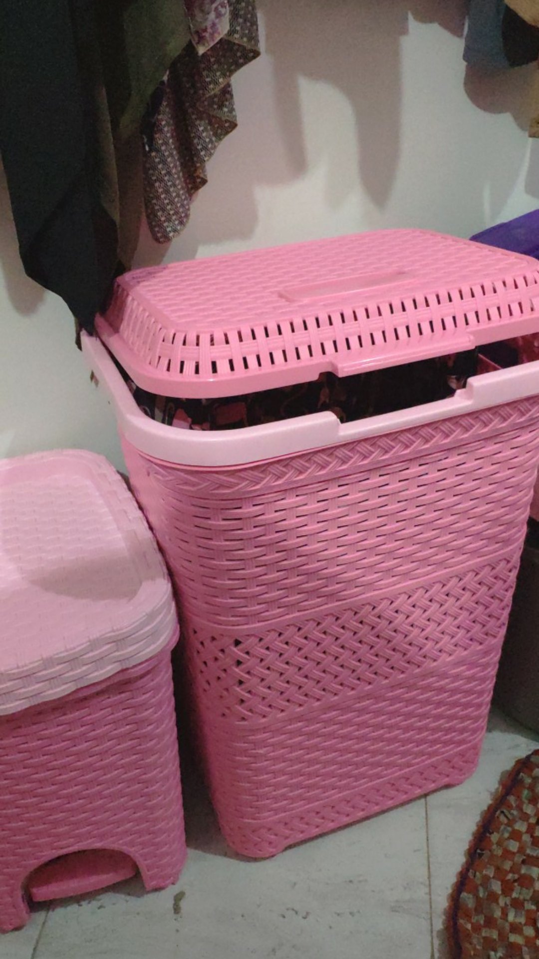 Keranjang Baju / Laundry Basket / Tempat Penyimpanan Baju Kotor Gr Pink Genki Market