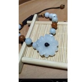 Flower beads bracelet