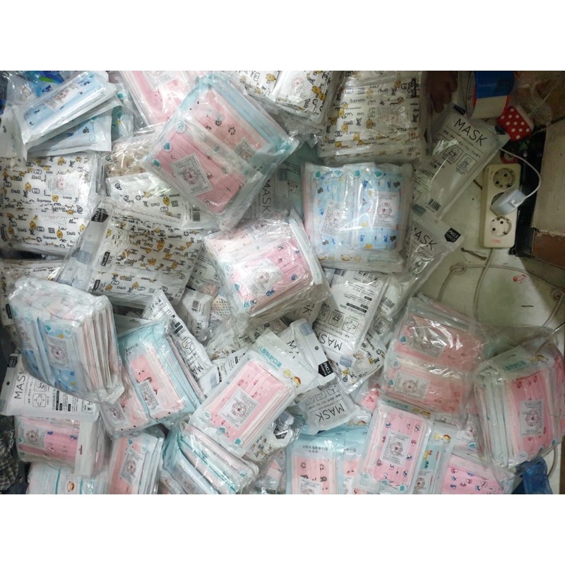 MASKER ANAK 3PLY  ISI 10pcs IMPORT