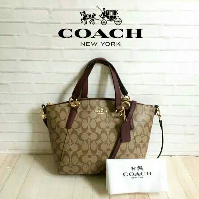 coach canvas bag