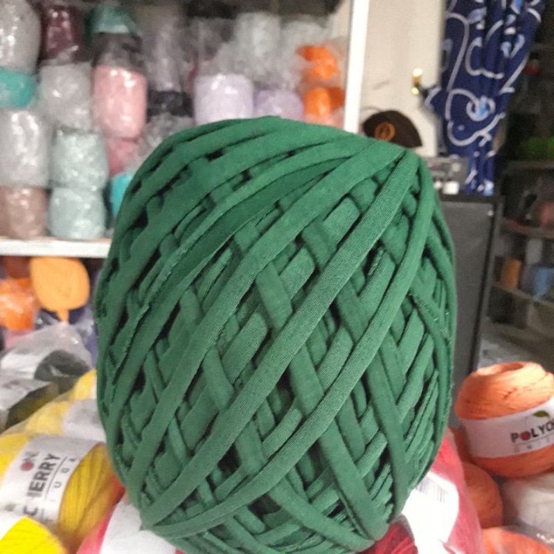 benang dan alat rajut 1 paket