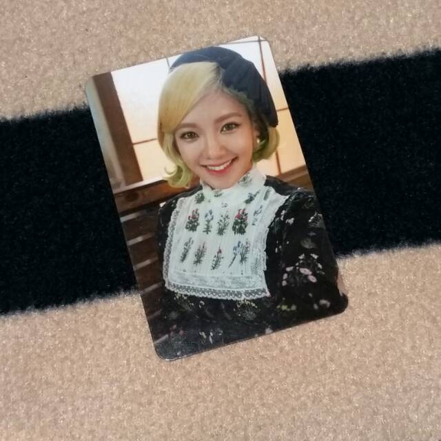 Hyoyeon Photocard - From Album SNSD / Girls Generation Lion Heart