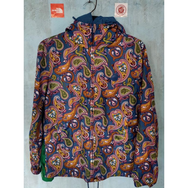 jaket pretty green paisley