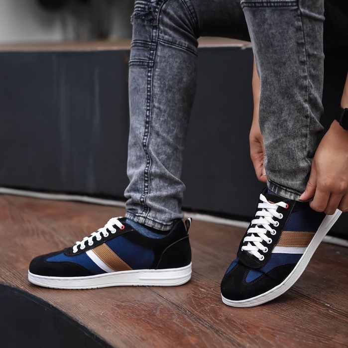 WILSON NAVY |ManNeedMe x ARF| Sepatu Sneakers Pria Casual Canvas Shoes ORIGINAL