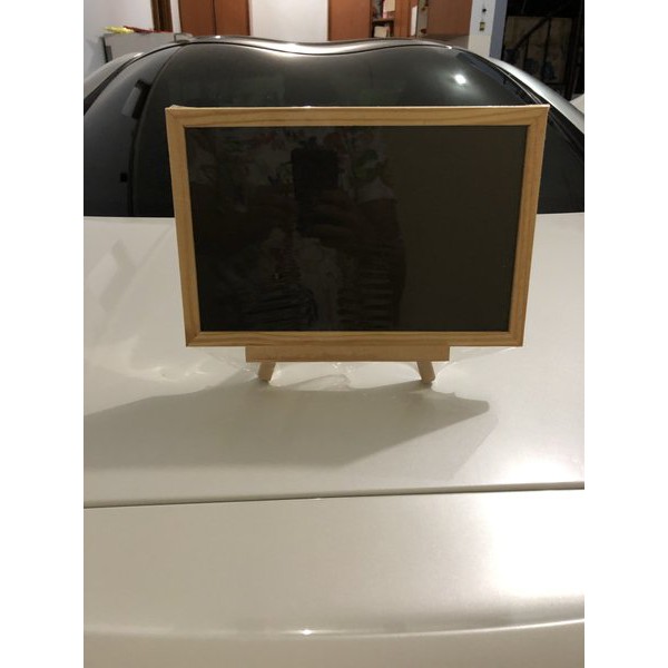 

Jual papan black board 20x30 cm kaki kayu Limited