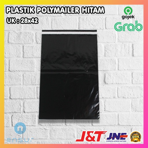 

IK6 PLASTIK PACKING OLSHOP PE POLYMAILER kantong kemasan amplop plastik 28X42 HITAM GLOSSY mewah