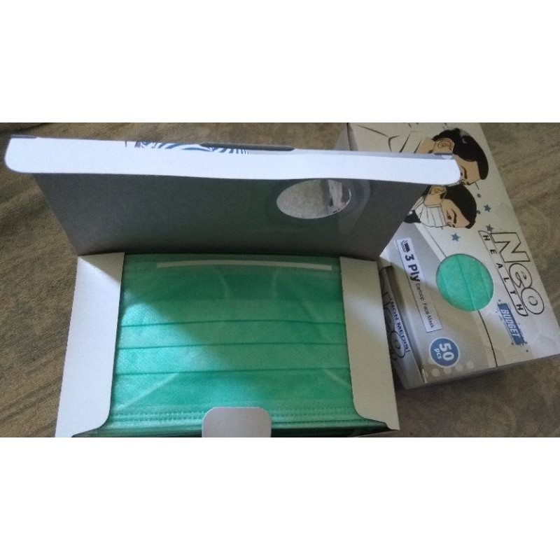 Masker Neo 3ply, Earloop.