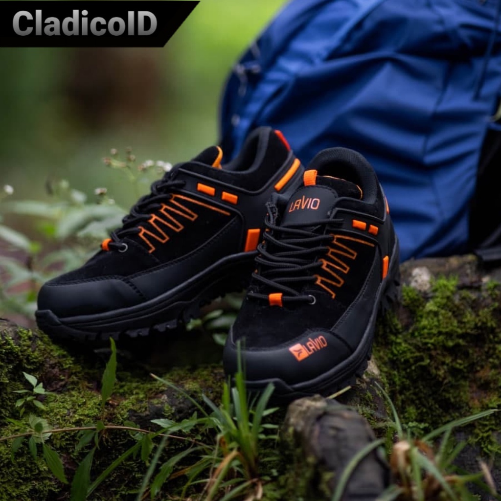 SEPATU SAFETY PRIA UJUNG BESI COCOK OUTDOOR GUNUNG KERJA LAPANGAN PROYEK HIKING BERKENDARA SEFTY SHOES KEREN