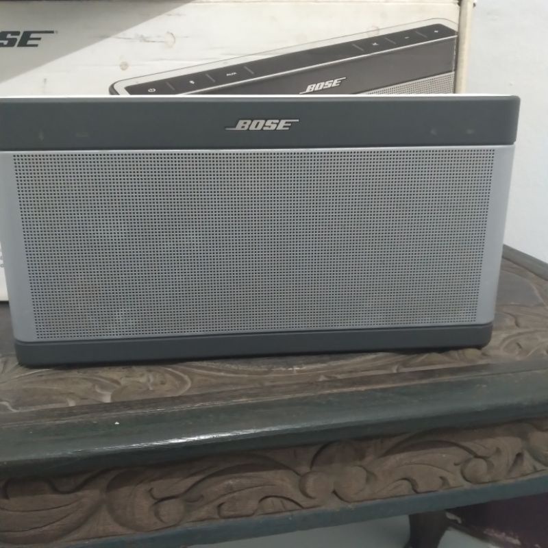 Bose soundlink III